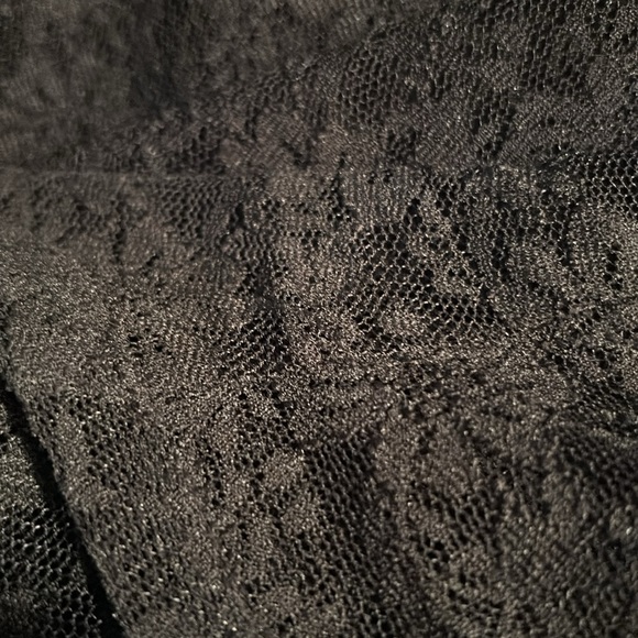 LulaRoe black lacy Joy long vest size medium - Picture 4 of 4